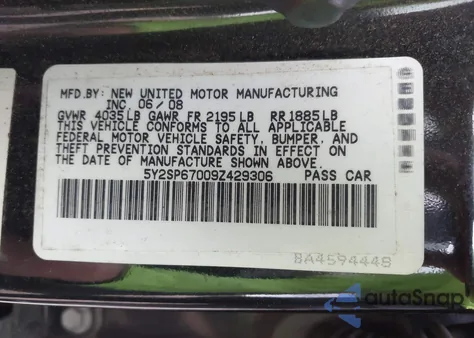 2009 Pontiac Vibe z USA, uszkodzony, nr VIN 5Y2SP67009Z429306